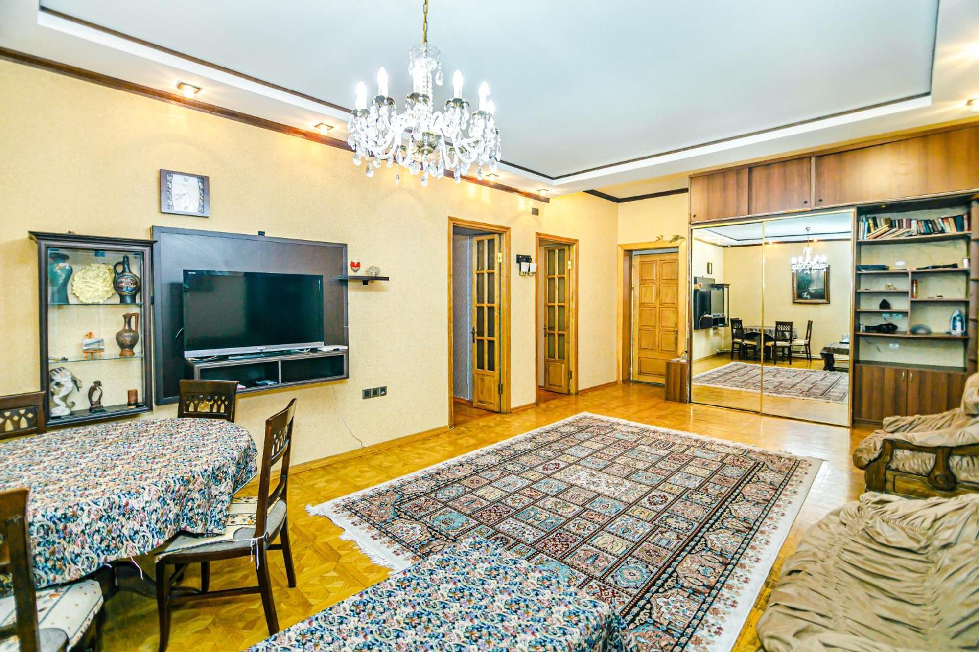Monolit Apartment Baku Bagian luar foto